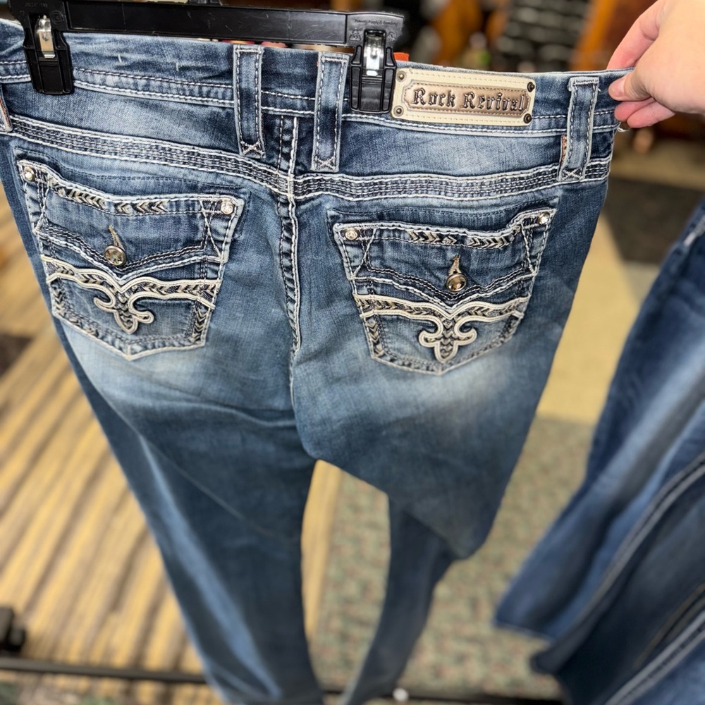 Rock Revival Women’s Jeans Size 32